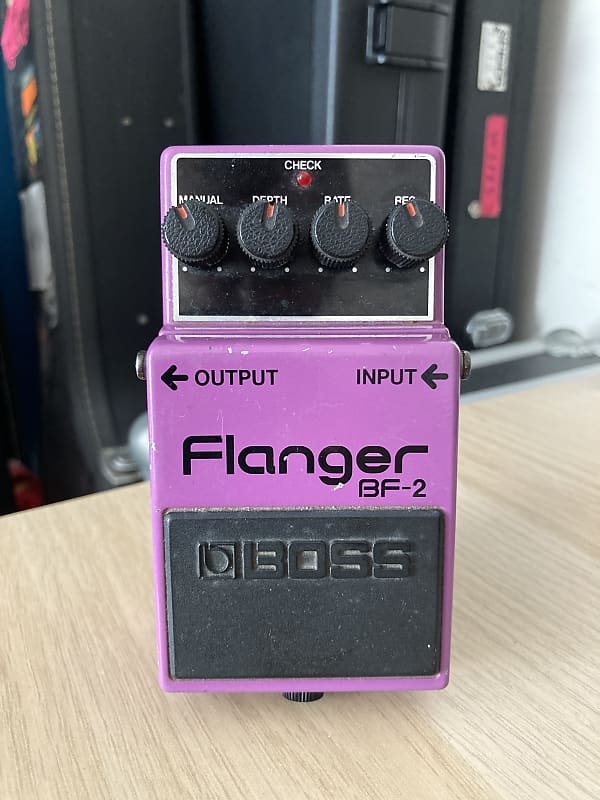 BOSS BF-2 Flanger エフェクター　MADE IN JAPAN s-l400.jpg