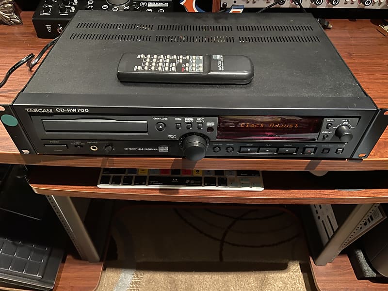 TASCAM CD-RW700