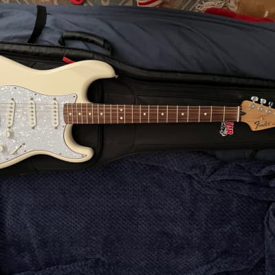 Polar White Fender Standard Series Stratocaster - Dimarzio Area Pickups w/ 7way switch image 1