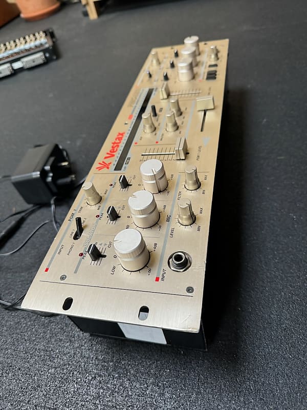 Vestax PMC-250