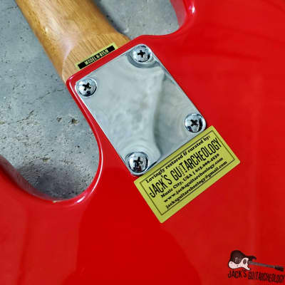 Hondo Deluxe MIJ Short Scale P-Bass Clone (Late 1970s, Hot Rod Red) imagen 19