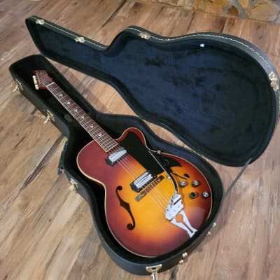 Kay K682 Galaxie II Electric Guitar 1960s Sunburst Great Condition W/Hard Case image 1