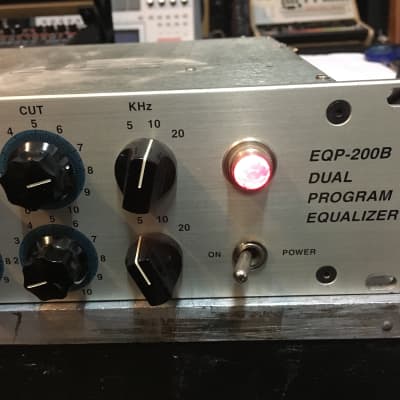 Summit Audio EQP-200B Dual Channel Program Equalizer Tube EQ //ARMENS// image 4