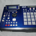 Akai MPC2000XL MIDI Production Center 2000 - 2005 - Blue