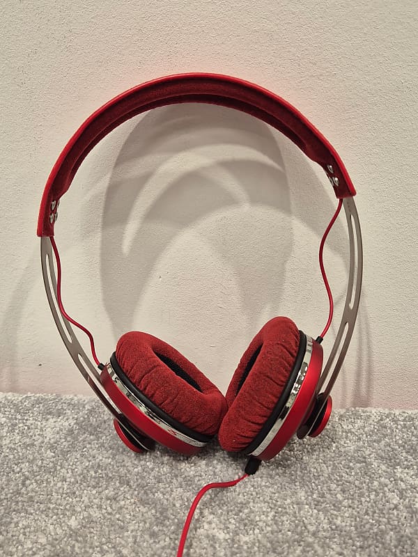 Sennheiser Momentum - On-Ear Headphones w/ Soft Case - Excellent image 1