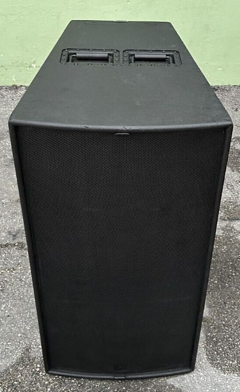 Martin Audio W8 Three-Way Full Range System (2) 12'' (1) (1