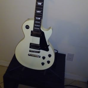Gibson Les Paul Studio Mahogany 2011 Antique White image 1