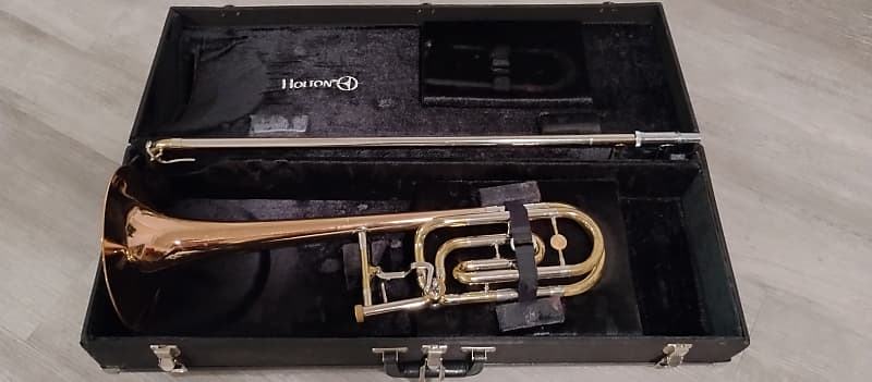 Holton TR159 Dual-Bore Bb/F Trombone