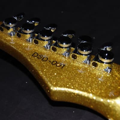 Dream Studios | Dirty Signature Guitar - Gold Glitter Bild 2