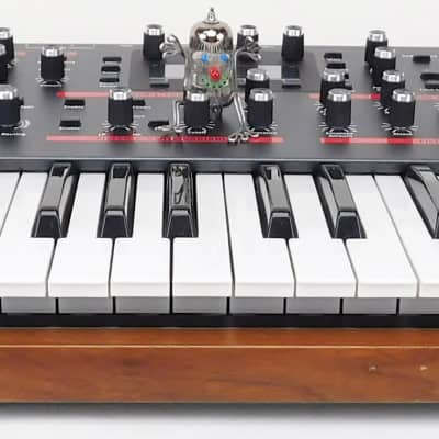 DSI Dave Smith Sequential Pro-2 Synthesizer + OVP + Top Zustand + 1,5J Garantie image 1