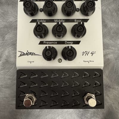 Diezel VH4-2 Distortion | Reverb Canada Diezel VH4-2 Distortion | Reverb Canada