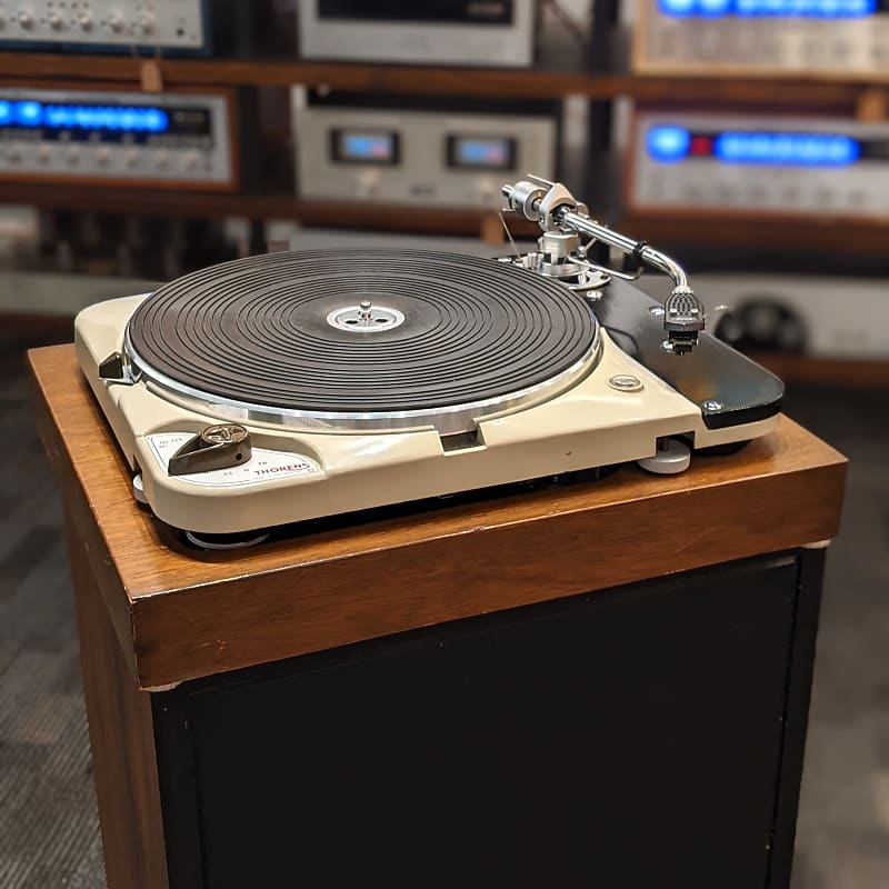 Thorens TD124 Turntable W/Shure SME Tonearm For Local Pickup in Milwaukee, WI  			