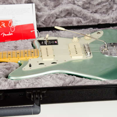 Fender American Professional II Jazzmaster®, Maple Fingerboard, Mystic Surf Green Electric Guitar image 3