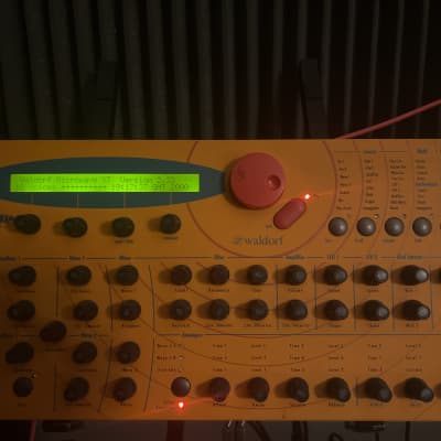 Waldorf Microwave XT Rackmount Wavetable Synthesizer 1998 - Orange