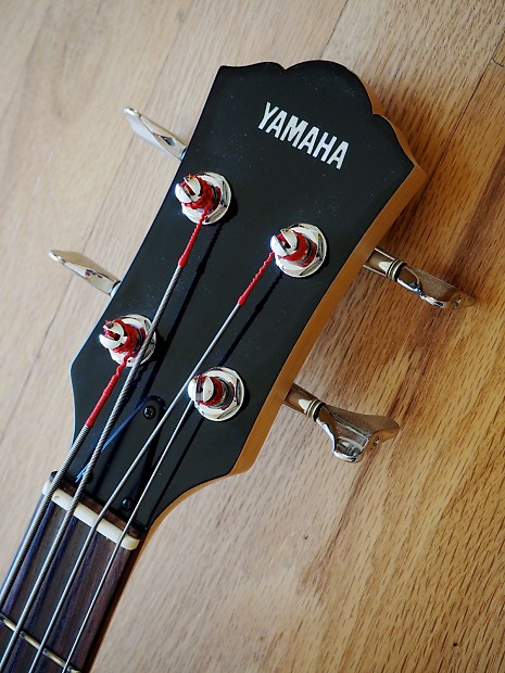 Yamaha BEX4 Hollowbody Acoustic Electric Bass Guitar w