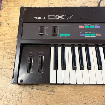 Used Yamaha DX7 Synthesizer Keyboard for Parts or Repair, AS-IS image 6