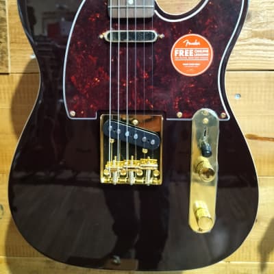Squier FSR Classic Vibe '60s Custom Telecaster in Oxblood Squier FSR Classic Vibe '60s Custom Telecaster in Oxblood