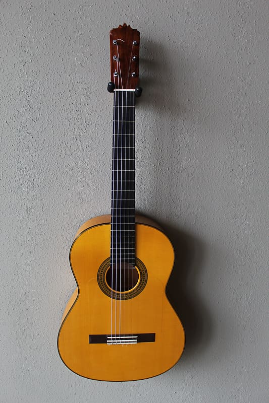 Used 2022 Francisco Navarro Concert Flamenco Blanca Guitar with