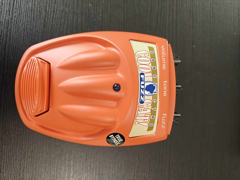 ギター Danelectro Cool Cat Fuzz V1 Danelectro Cool Cat Fuzz V1 - YouTube