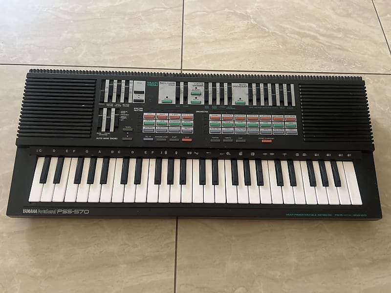 Yamaha PSS-570 FM Synthesizer image 1