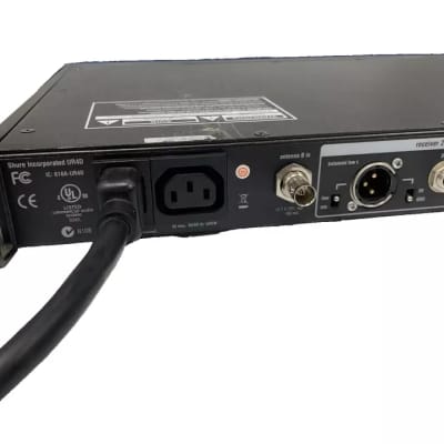 Shure UR4D Dual H4 Wireless Receiver W/(1)UR2 Handheld Transmitters #2420 (One) image 12