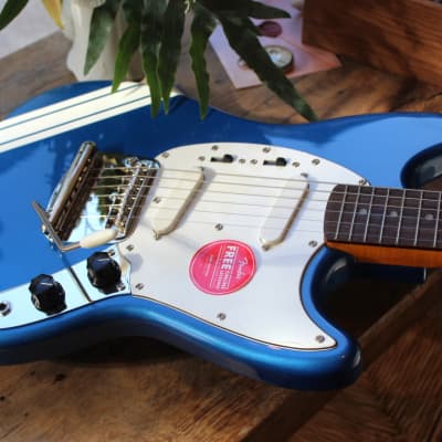 Immagine SQUIER " Classic Vibe '60s Mustang Lake Placid Blue" by FENDER - 6