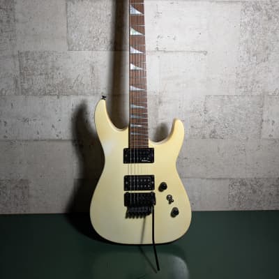 JACKSON DINKY STANDARD electric guitars for sale in USA | guitar-list