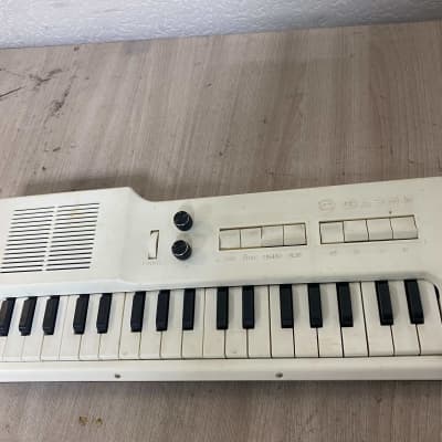 Formanta Polivoks FAEMI-M Vibrato mood