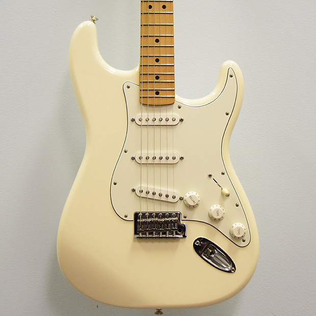 Fender Mexican Stratocaster 2014 Olympic White w Hardshell Case