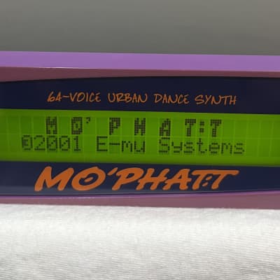 E-MU Systems Mo'Phatt Rackmount 64-Voice Expandable Synthesizer