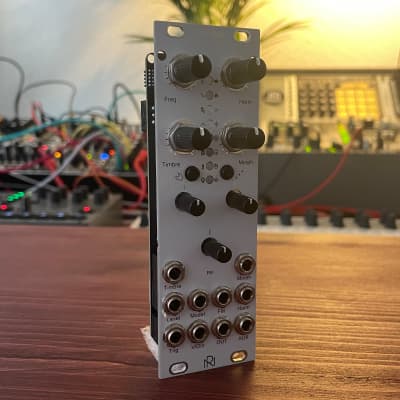 Beehive (8HP Expanded Mutable Instruments Plaits) Eurorack Module, White Panel image 1
