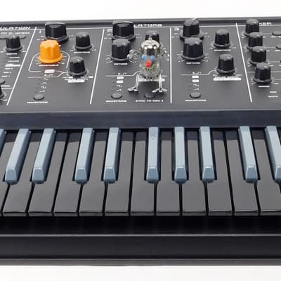 Studiologic Sledge 2 Black Synthesizer Keyboard + Top Zustand + 1,5J Garantie