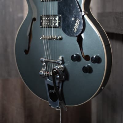 Gretsch G2622T Streamliner Center Block Double-Cut with Bigsby, Laurel Fingerboard, Broad’Tron BT-2S Pickups, Stirling Green Electric Guitar 2806100542 image 3