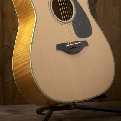 Mint Yamaha FG840 Folk Guitar Natural image 3
