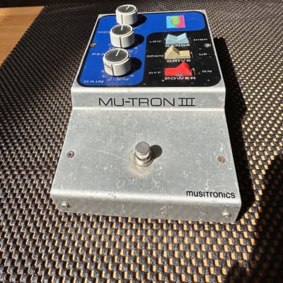70’s MU-TRON III Mu-Tron Mutron III 1970s - silver | Reverb