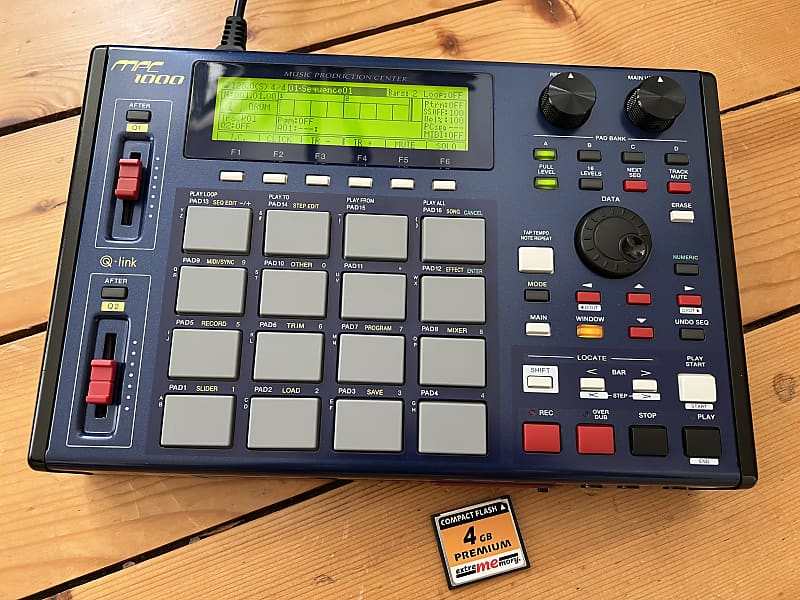 Akai MPC1000 (incl. JJ OS2XL 3.79) mint!