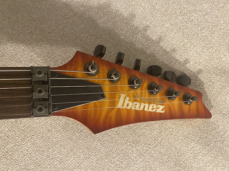 Ibanez RG2720QZ Prestige