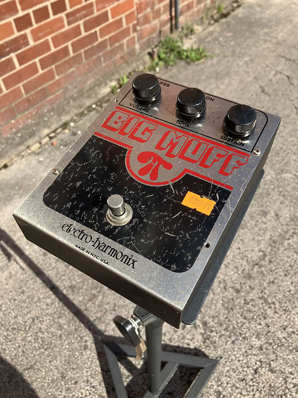 Electro-Harmonix Big Muff Pi