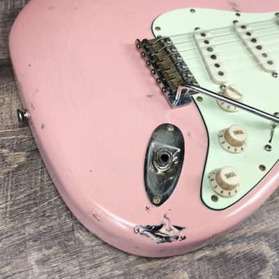 MyDream Stratocaster Custom Built - Relic Pink over Black Gilmour image 7