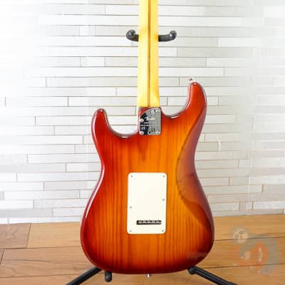 Fender American Professional II Stratocaster Sienna Sunburst B-Stock image 11