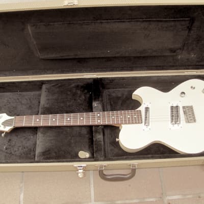 1992 Chandler Austin Special designed by Ted Newman-Jones lipstick pickups, Super telecaster, rare! image 3