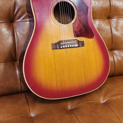 Gibson J-45 1967 - Cherry Sunburst image 1