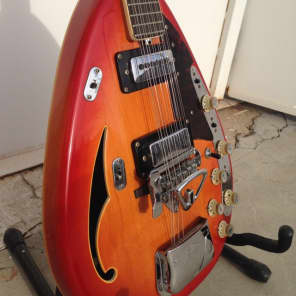 Vox  12-string  1960s Cherry sunburst image 5