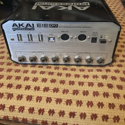 Akai EIE Pro USB 2.0 Audio Interface