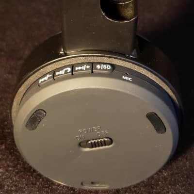 On-Stage BS4080 Mini Bluetooth Speaker w/ Clamp image 4