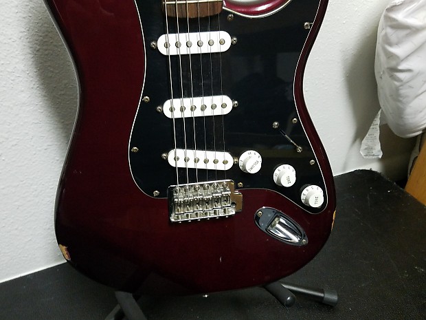 Fender Stratocaster Standard 2006 Wine Red Maroon Mexican MIM Reverb