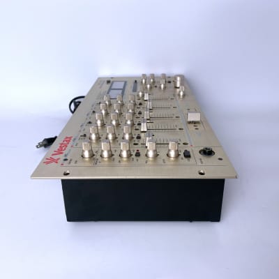 モモタロ　vestax pmc400 モモタロ vestax pmc400 Excellent] Vestax PMC-400 EQ Filter
