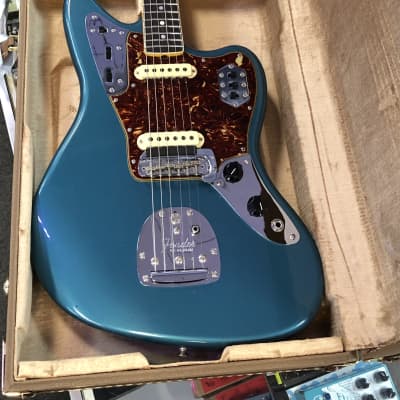 Fender Custom Shop LTD ‘66 Jaguar Journeyman Relic, Ocean Turquoise with Deluxe Case image 2