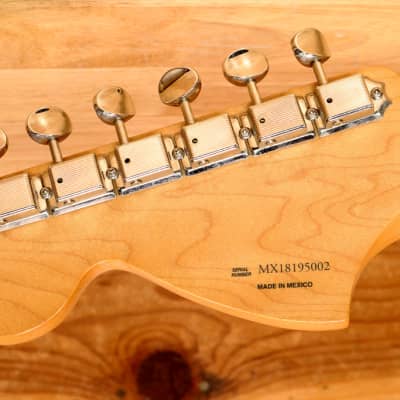 Fender 2019 Sixty-Six Alternate Reality Sunburst HSS Offset Guitar Clean! 95002 image 10