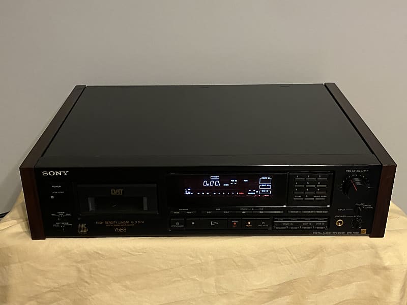 SONY DAT DTC-75ES Tape Cassette Deck w/ RMT-D101 Remote *READ DESCRIPTION*  			